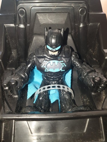 Imaginext Batman DC Super Friends BATMAN BAT-TECH TANK & Action Figure. - Picture 5 of 11