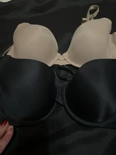  2Warner's Lightly Lined  Underwire Bra Size 34c Black  beige Back Closure