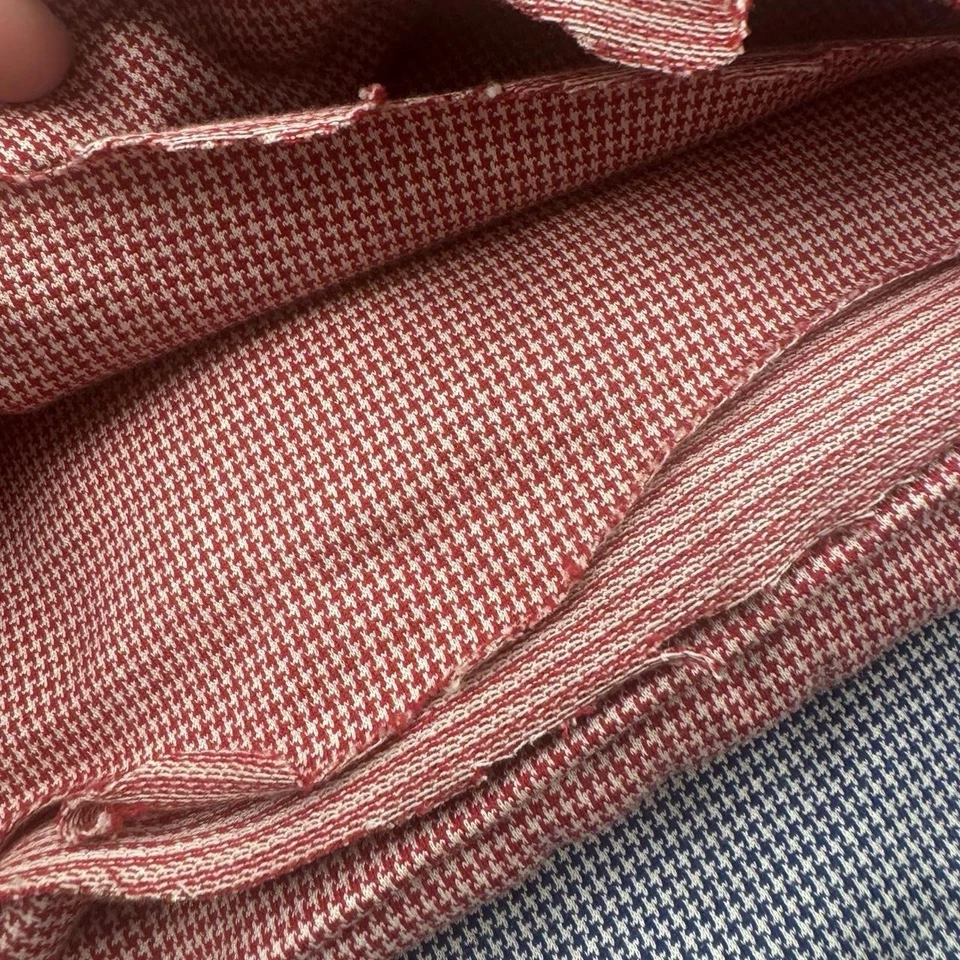 Lote de paquete de tela tejida de algodón Pima pata de gallo en rojo y azul Foto 3 de 4