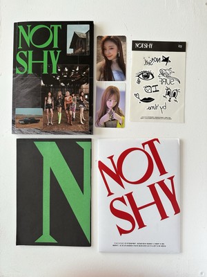 Itzy Not Shy Album Photocard Yuna Official Chaeryeong Kpop Preorder Yeji Ryujin