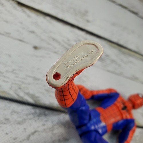 Hasbro Marvel Legends Japanese Spider-Man 2022 6" Poseable Action Figure Loose - Picture 11 of 11
