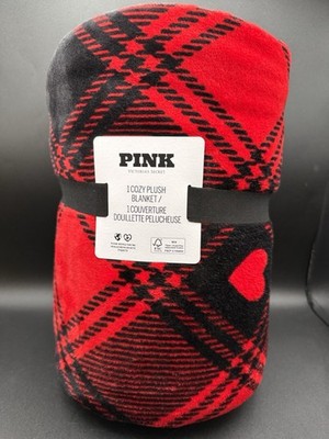 NEW Victoria's Secret Pink Cozy Plush Red Heart Sherpa Blanket 50 x 60