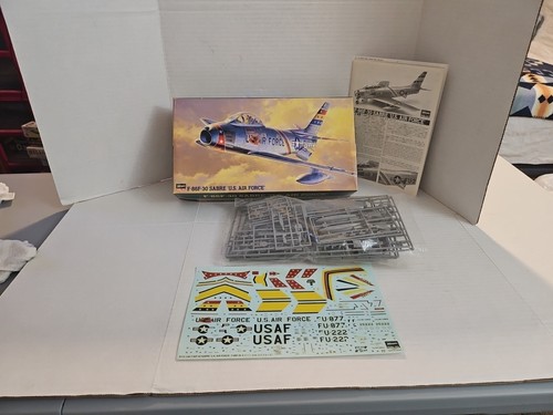 Hasegawa 1/48 US Air Force F-86F-30 Sabre Modellflugzeug Bausatz #07213