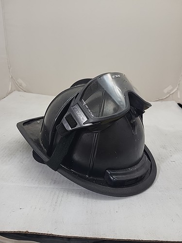 BULLARD Black Firedome FIREFIGHTING FIRE HELMET Model UST MFG 02/03/11 - Picture 2 of 5