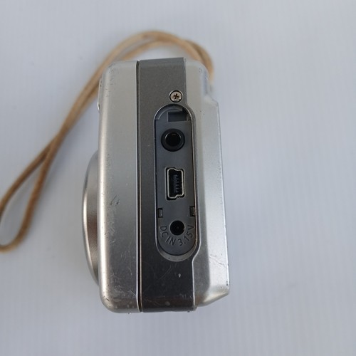 Canon PowerShot A560 7.1MP Digital Camera Tested *READ* - Picture 7 of 8
