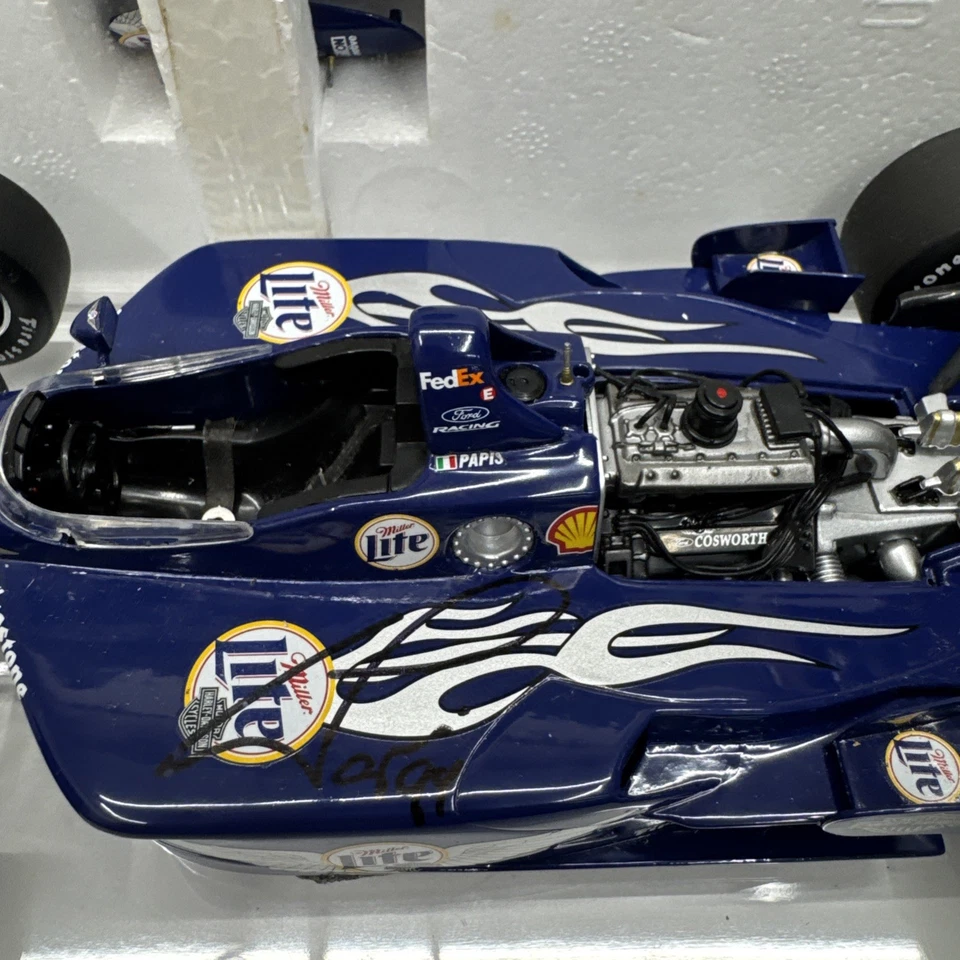 Carro Action Max Papis 1999 Miller Lite Harley Davidson Reynard 1/18 diecast LEER Foto 4 de 4