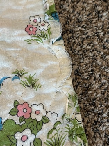 Vintage Handmade Alice In Wonderland Quilted Blanket 48”x38” - Picture 11 of 16