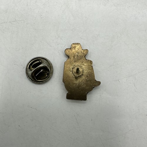 VTG 1980’s Cowboy Sitting on Toilet Lapel, Hat, Tie Pin- Country Western- Enamel - Picture 5 of 6