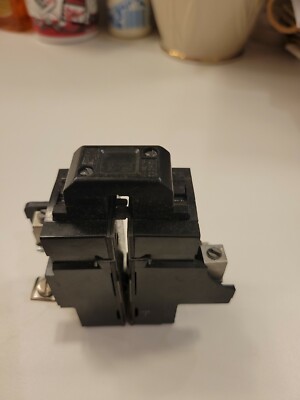 PUSHMATIC Bulldog P230 2 Pole 30 Amp 240V Circuit Breaker .Read! Little chip