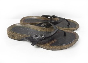 womens leather flip flop sandals