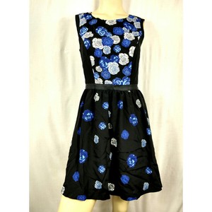 ERIC-amp-LANI-New-Junior-039-s-Black-Blue-Floral-Sleeveless-Dress-Women-039-s-Medium