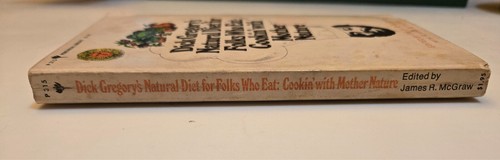 DICK GREGORY’S NATURAL DIET FOR FOLKS WHO EAT-1st Perennial PB Edition 1974 - Picture 3 of 22