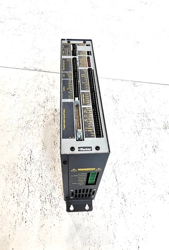 PARKER COMPUMOTOR SERVODRIVE APEX6151