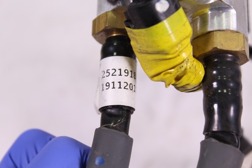2021 POLARIS RMK 850 AXYS FUEL INJECTORS WITH RAIL 4017536 2522184 - Picture 6 of 6