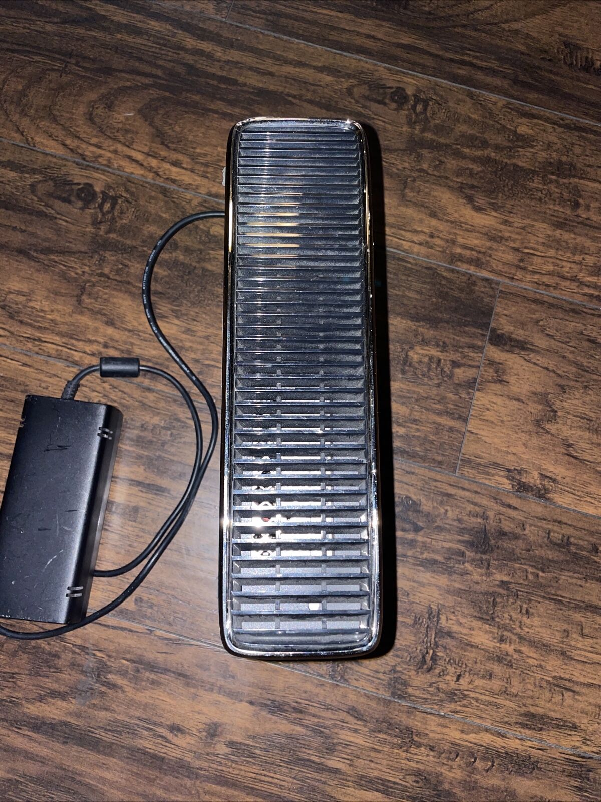 Picture 2 of 9