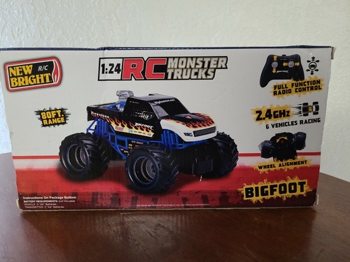 New Bright 1:24 RC Monster Truck Team Bigfoot damaged box - Picture 5 of 5