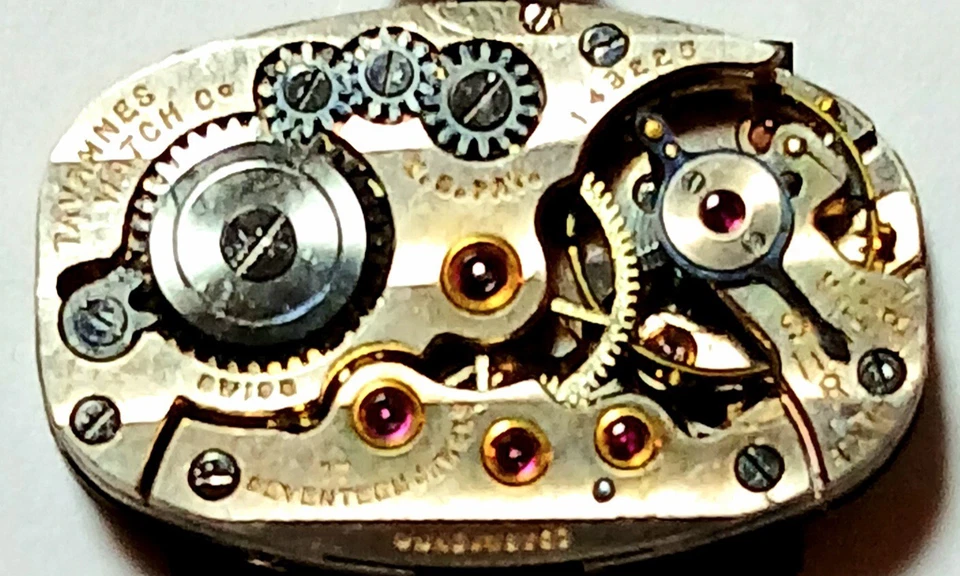 #222,  5 1/2 Lignes  17 Jewel Tavannes Good Balance Assembly Runs & Stops. - Image 3 of 4