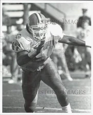 1992 Press Photo Clemson LB freshman Derek Burnett running downfield - afa30086