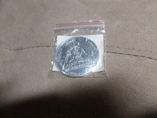 Star Wars Celebration IV -  Star Wars 30th Anniversary Coin - New in Bag - Picture 1 of 3