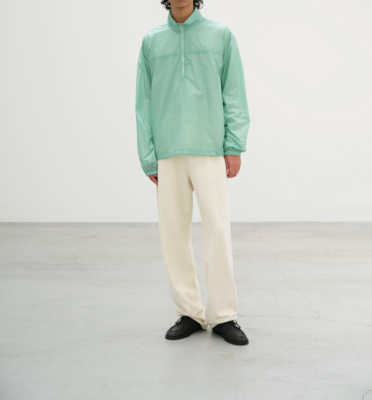 ASK availability First)AURALEE LIGHT SHEER NYLON HALF ZIP P