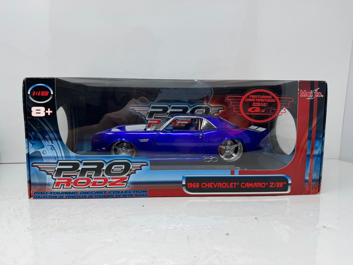 ミニカー Maisto 1968 Chevrolet Camaro 1/18 1968 Chevrolet Camaro Z/28 Coupe Blue Metallic with White