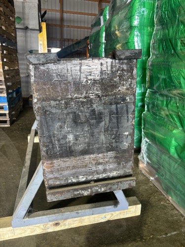 120" Carriage Mounted Class II Forklift Carpet Pole With Stand. 10’ Long - Picture 2 of 7