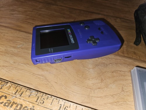 Nintendo Game Boy Color Púrpura CGB-001 Paquete con 4 juegos y funda blanda ~ - Imagen 8 de 13