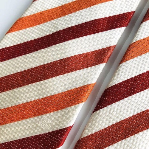 Excellent Used Gucci Tie No Box Orange Striped Pattern 2.2" Wide - Picture 10 of 10