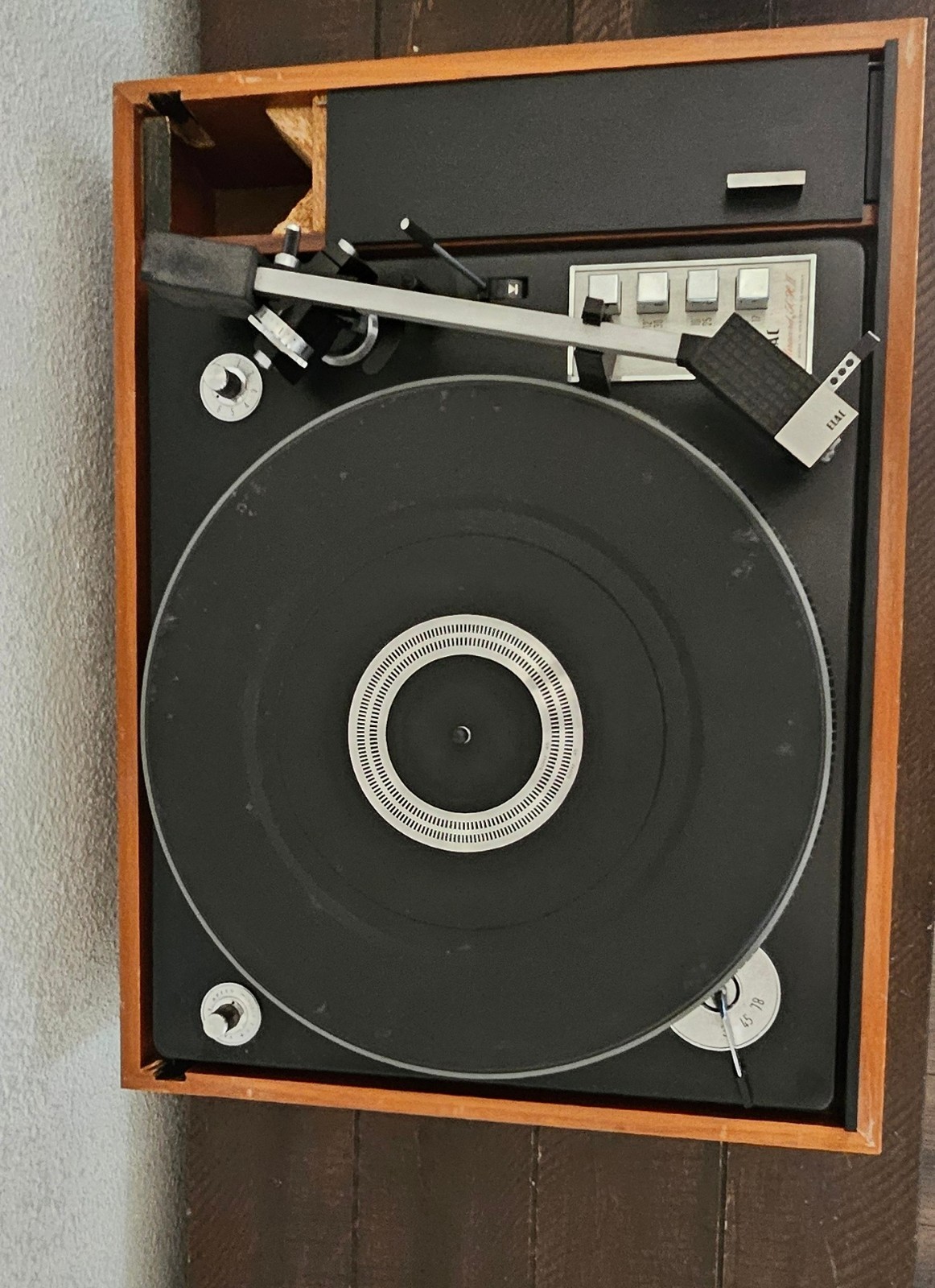 Picture 3 of 10
