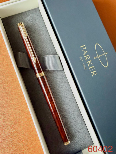 Parker Vector France Needle Nib Fountain Pen Rare Brown Marble Gold Trim