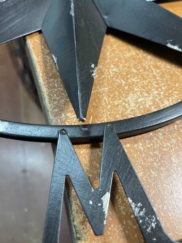 Arañazos y abolladuras 20 pulgadas acabado negro envejecido brújula de metal rosa colgante de pared - Imagen 4 de 5