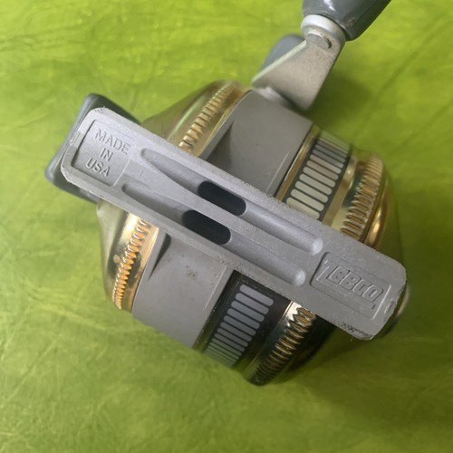Zebco 33 Classic Gold Roller Bearing Fishing Reel Vintage Made USA Smooth Super - Picture 6 of 11