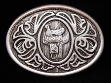 IH09115 VINTAGE 1970s AVON  WESTERN STYLE HORSE SADDLE  SILVERTONE BUCKLE