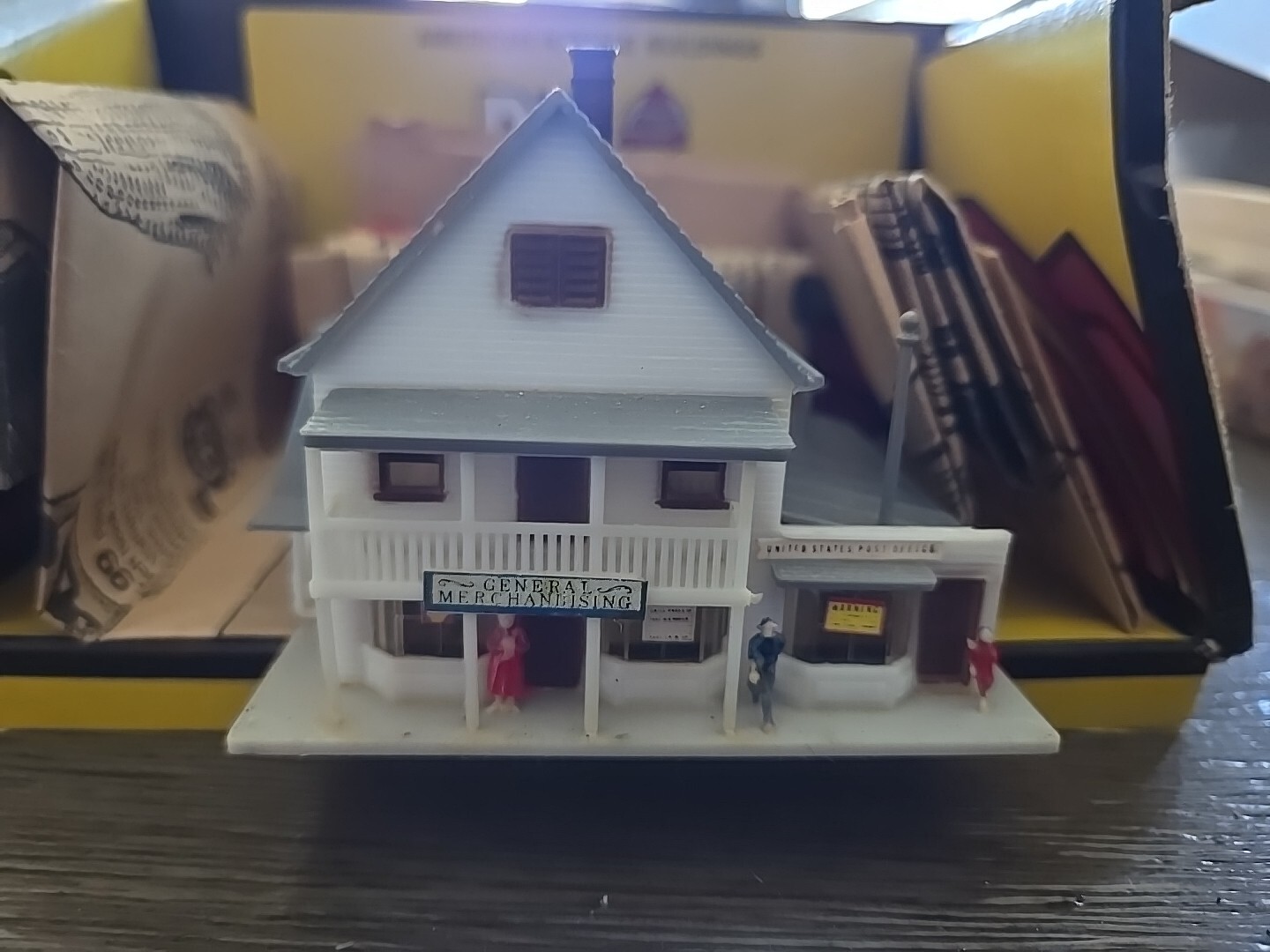 Picture 2 of 9