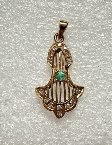 14k Gold, Emerald And Diamond Pendant Lavalier 