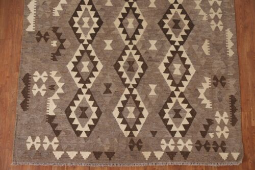 South-western Natural Dye Reversible Kilim Area Rug 5'x7' Tribal Hand Woven Rug - Picture 4 of 10