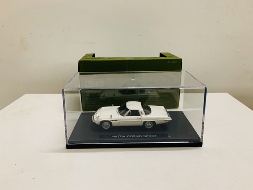 Ebbro 1/43 Scale DieCast Model Car Mazda Cosmo Sport White 44663 New in Box - Picture 4 of 6