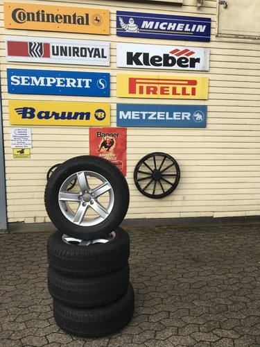 Kompletträder Original Audi Q5 Alufelge Winterreifen Ca.4,5-7 mm 235/65R17 108H  - Bild 1 von 12