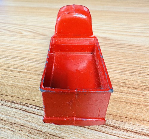 Early 1940s diecast Barclay Bullnose Truck Red 3.5” Heavy Toy - Picture 4 of 7