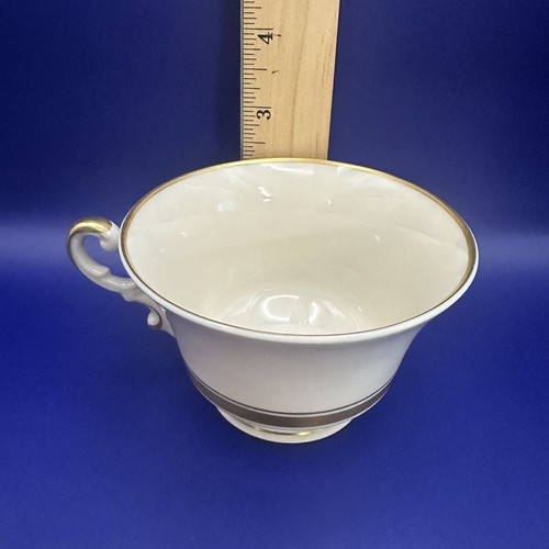 Taza de repuesto de colección marfil antiguo siracusa KENT China té café borde dorado difícil de encontrar - Imagen 6 de 9