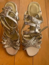 VERY FINE WOMEN'S SILVER BALLROOM DANCING SHOES PRE-OWNED