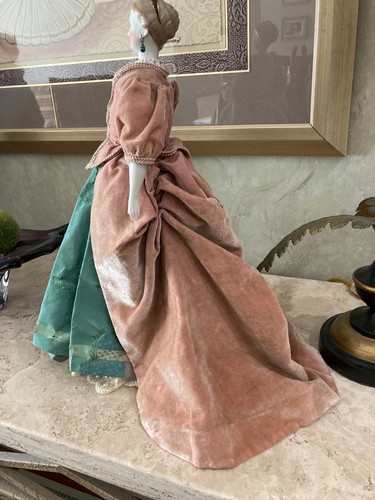 1800's Parian Doll Fancy Up-Do Hair Highly Decorated Neckline - Picture 1 of 12