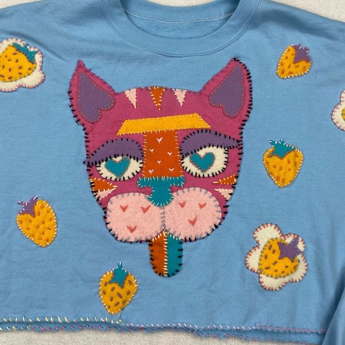 Handmade Sweatshirt Size XL Blue Crewneck Cropped Felt Cat Strawberries OOAK - Picture 3 of 10