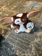 NECA - Gremlins Electronic Dancing Plush Doll Gizmo, Measures 8" Tall, Large