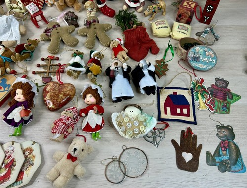 Vintage Farmhouse Country Curated Christmas Ornaments Large Lot!! - Picture 8 of 21