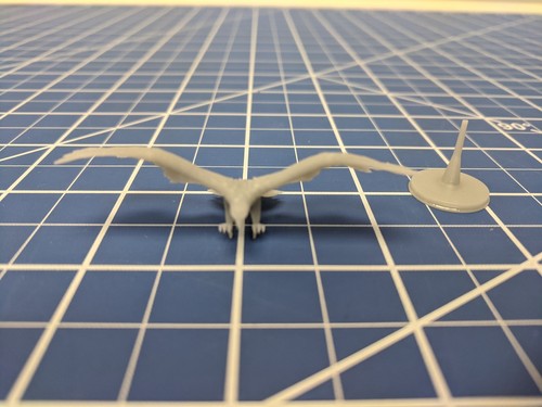 Blood Hawk Mini - DND - Pathfinder - Dungeons & Dragons - RPG - Tabletop - mz425 - Picture 3 of 4