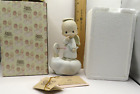 New ListingVintage Precious Moments Figurine Sending My Love Figurine 100056-Angel Archery