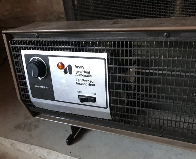 Holmes Safety Heater Fan Forced Heater 49H20 5 INSTANT ELECTRIC Space HEATER