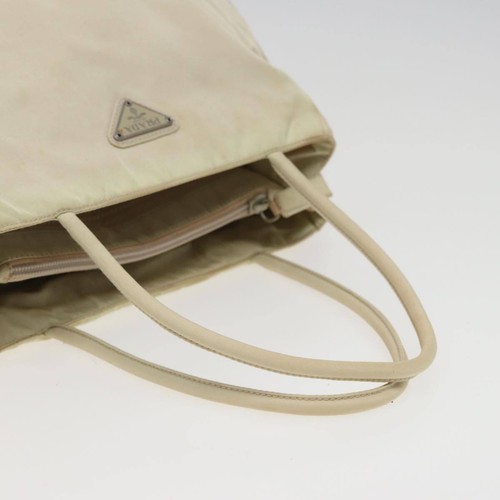 Prada Tessuto White Synthetic Handbag Authentic - Imagen 14 de 24