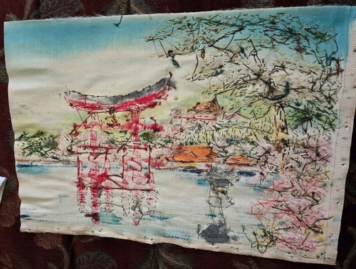 2 imágenes bordadas de bunka japonesas de colección de la Segunda Guerra Mundial escenas de pueblo nocturno y diurno - Imagen 3 de 5